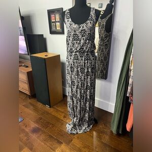 Socialite Ikat Jersey cotton dress. Size L.